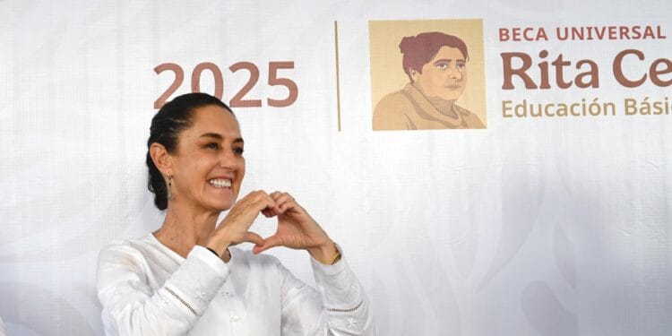 Acusan simulación en reforma contra el nepotismo de Claudia Sheinbaum