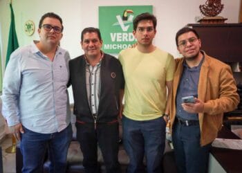 Ernesto Núñez se reúne con antitaurinos… a días de que simpatizante tomó la alternativa