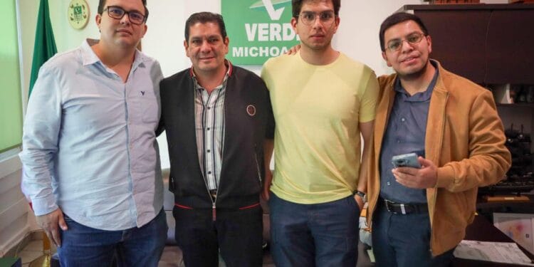 Ernesto Núñez se reúne con antitaurinos… a días de que simpatizante tomó la alternativa