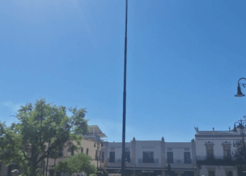 24 de febrero y no hay bandera en Morelia