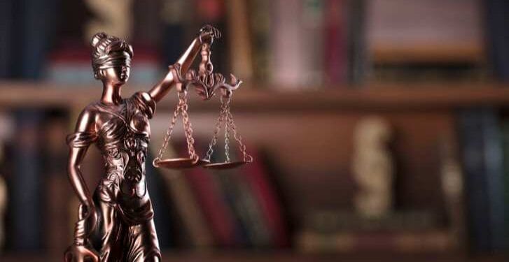 Pareja de cercanos al gobernador van rumbo por el Poder Judicial