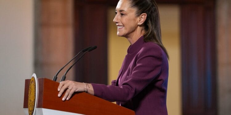 Interviene Ejército para hacer 7 hospitales del Seguro Social