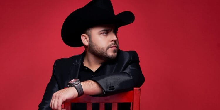 Gerardo Ortiz se declara culpable en EU; enfrenta la peor crisis de su carrera