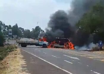 Violencia paraliza Michoacán con jornada de narcobloqueos