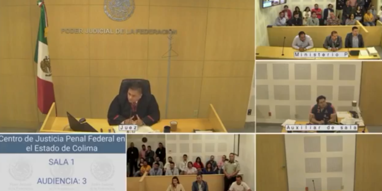 Juez entrega toga y renuncia ‘por dignidad’