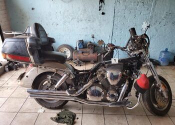 Aseguran taller remarcador de motos en avenida Madero