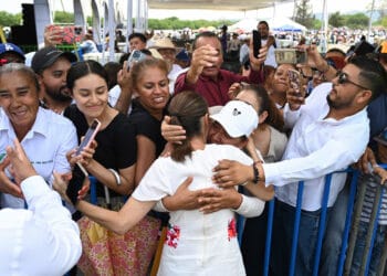 Nos vamos a movilizar, no queremos impuestos a las remesas: Sheinbaum