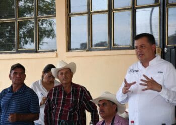 Memo Valencia llama a enfrentar a quienes dañan el entorno y la seguridad