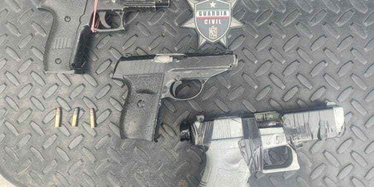 Detienen en Morelia a hombre con tres armas hechizas