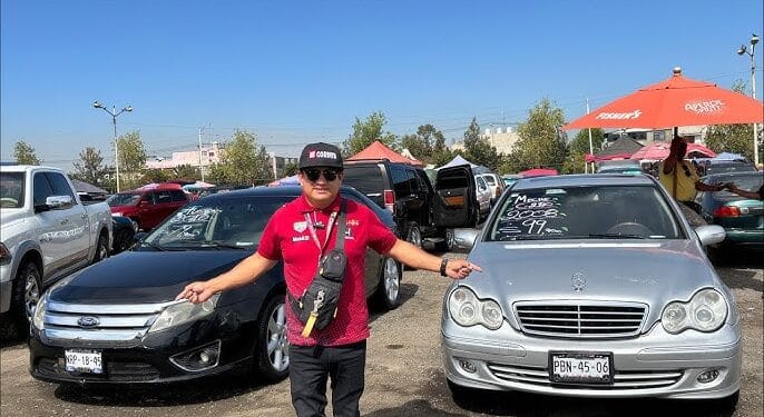 Desmienten que Trump haya prohibido los autos con más de 10 años