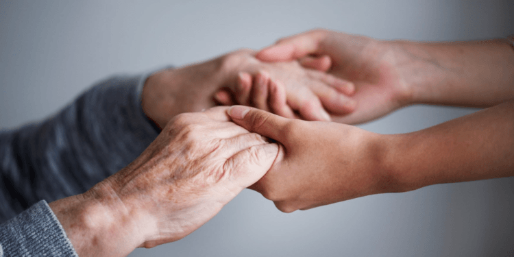 Buscan incluir el derecho al cuidado en la Constitución de Michoacán