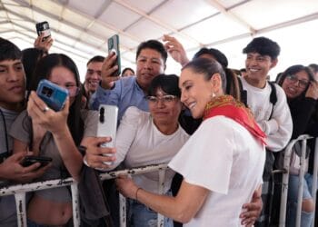 Trump acusa a Claudia Sheinbaum de temer a los cárteles