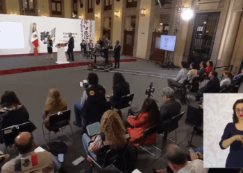 Sheinbaum pide a Berdegué no enojarse al hablar de emergencia sanitaria con EU