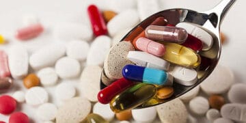 Buscan garantizar medicamentos genéricos en recetas