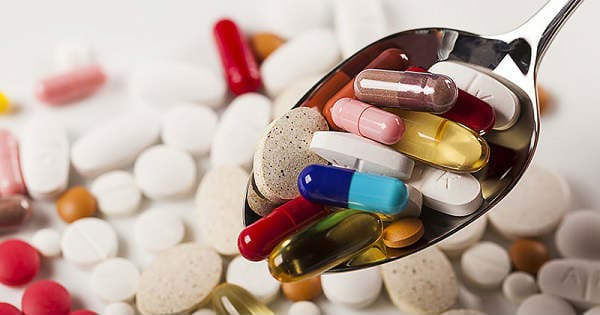 Buscan garantizar medicamentos genéricos en recetas