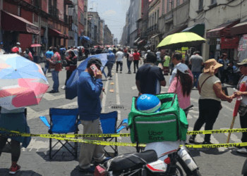 CETEG incendia oficinas del SNTE en CDMX y Chilpancingo