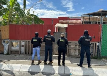 FGE asegura más de 2,000 dosis de droga en 3 cateos en Morelia