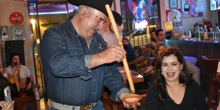 Memo Valencia dice ubicar a presunto asesino del mezcalero Sergio Rangel