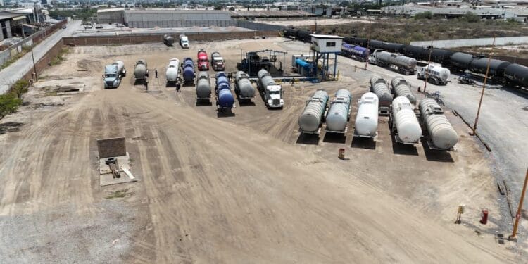 Desmantelan red de huachicol en tres estados; hay 32 detenidos