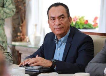 Adrián López anuncia su salida como Fiscal General de Michoacán