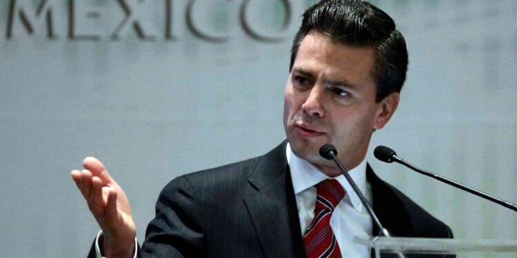 EPN rechaza haber recibido sobornos por compra de Pegasus