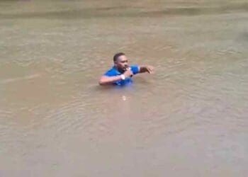 Periodista brasileño halla el cuerpo de una niña desaparecida 