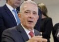 Ordenan la liberación de expresidente colombiano Álvaro Uribe