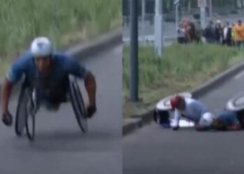 Bache provoca caída de corredores en silla de ruedas en la CDMX