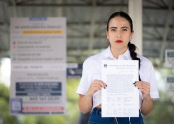 Bugarini denuncia violencia de género; se asume víctima