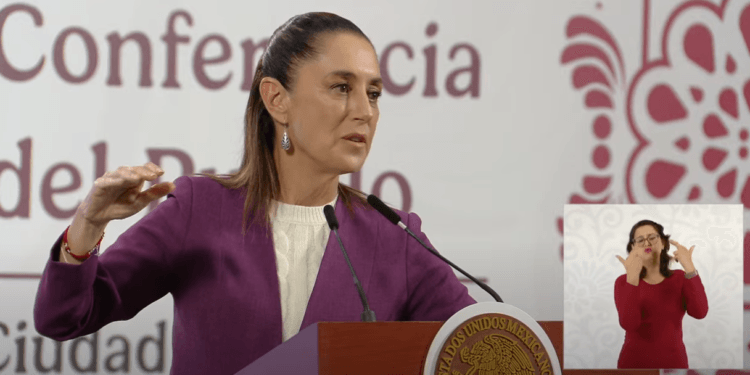 Sheinbaum atribuye a la 4T reducción histórica de la pobreza en México