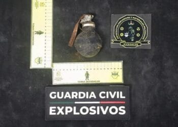 En Arantepacua grupo antiexplosivos desactiva granada de gas