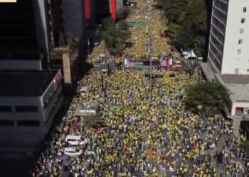 Miles protestan en Brasil en respaldo a Bolsonaro y contra el Supremo Tribunal