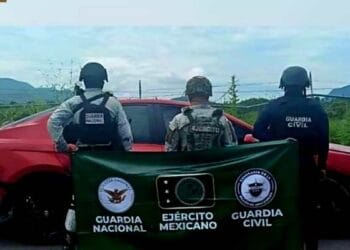 En Parácuaro recuperan vehículo robado