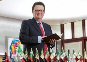 Magistrado Felipe de la Mata rechaza vínculos con Morena