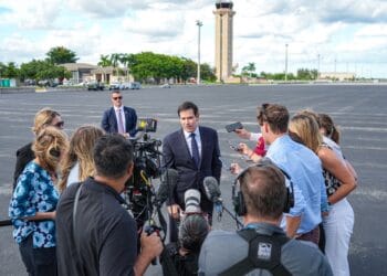 Rubio anuncia ofensiva militar contra cárteles sin importar dónde operen