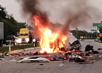 Reportan 15 muertos en carreterazo en la vía Mérida–Campeche