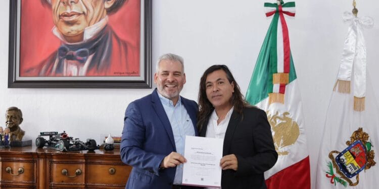 ‘Yeyo’ Pimentel, sin estudios en educación, llega a rector de la UTM