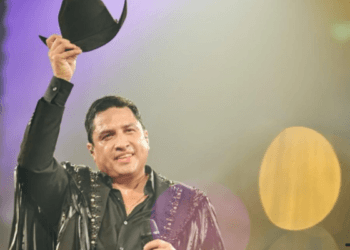 Julión Álvarez podría enfrentar cárcel y multa por cantar “narcocorridos”