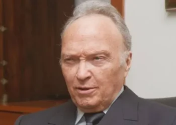 ‘Suena’ la salida anticipada de Gertz Manero