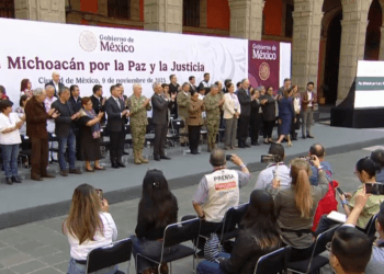 Grecia Quiroz solicita intervención federal