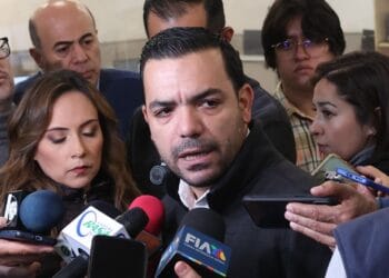 Pausan discusión sobre empate de Elecciones2027 con la Revocación de Mandato