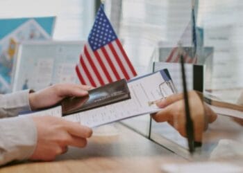 Revocan la visa a alcalde San Felipe, Baja California