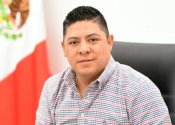 Gallardo veta la ‘Ley Esposa’