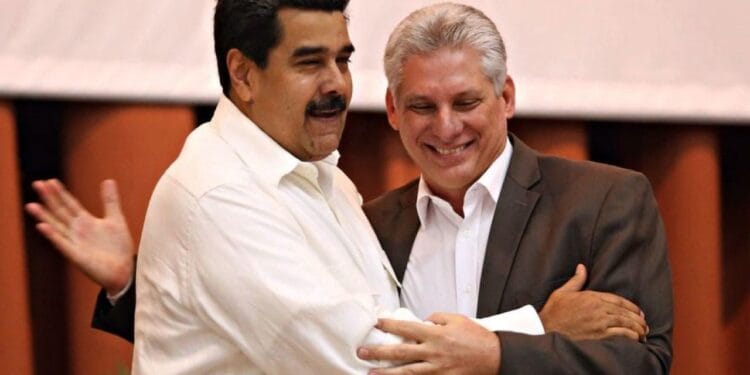 Cuba admite que tenía militares en Venezuela; siempre lo negaron