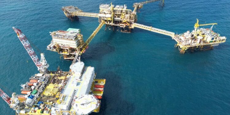 Sheinbaum defiende decisión soberana de Pemex de eliminar envíos de crudo a Cuba