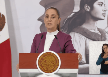 Sheinbaum niega envío de narcodrones desde México tras cierre aéreo en EU