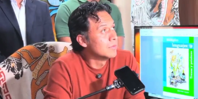 Marx Arriaga dice que llevará defensa de Nueva Escuela Mexicana a las calles