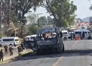 Choferes bloquean carretera Tarímbaro–Álvaro Obregón; exigen seguridad