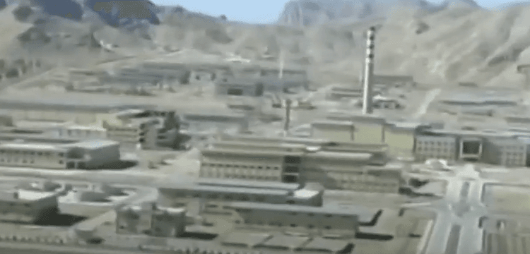 Donald Trump amenaza con ‘aniquilar’ plantas eléctricas de Irán