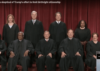 Analizan en Corte de EU propuesta de Trump sobre ciudadanía por nacimiento